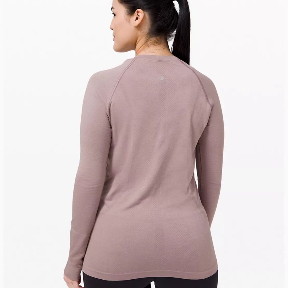 Lululemon swiftly tech long sleeve 2.0 - Picture 2 of 3